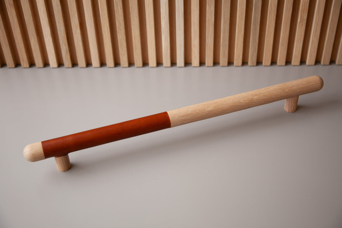 SOFT WHITE OAK  |  DRESSED