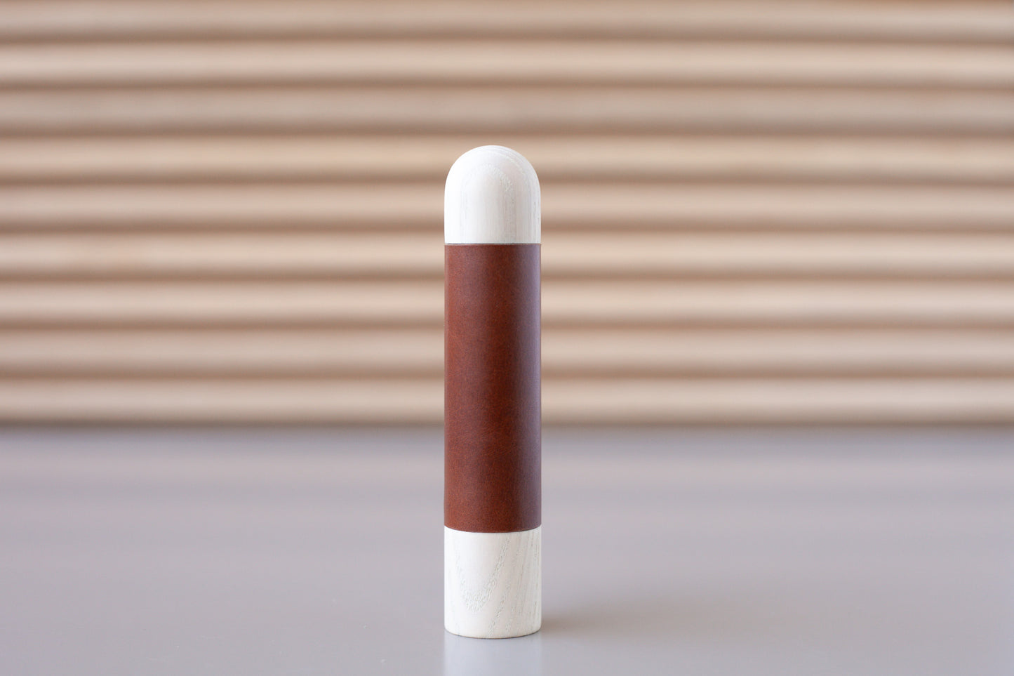 BLEACHED ASH | HALF-DRESSED