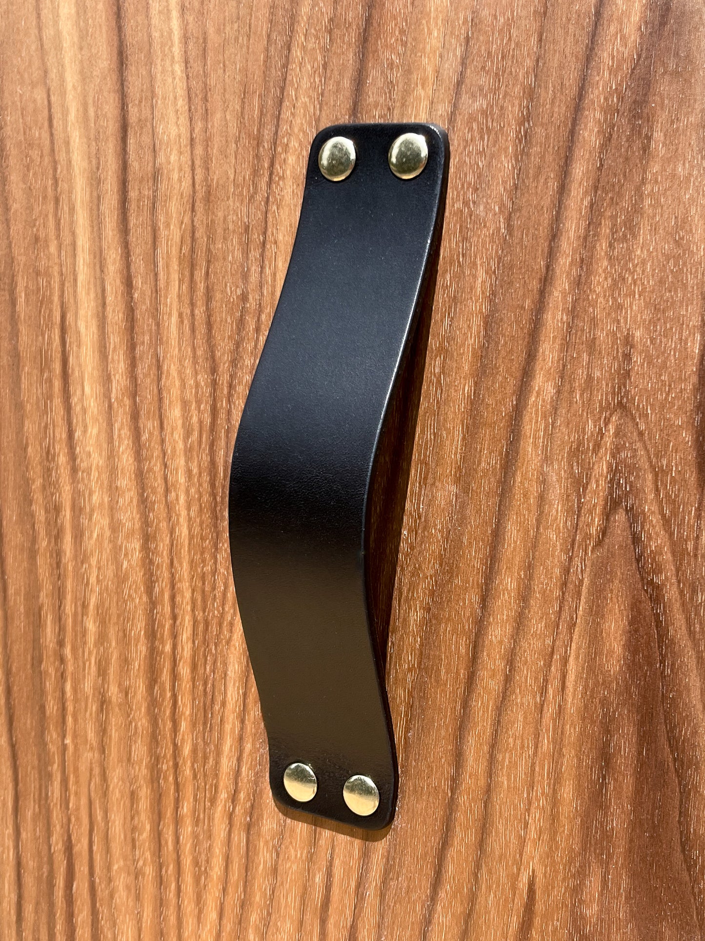SP01 | CLASSIC LEATHER STRAP PULL