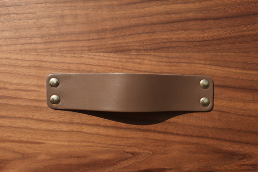 SP01 | CLASSIC LEATHER STRAP PULL