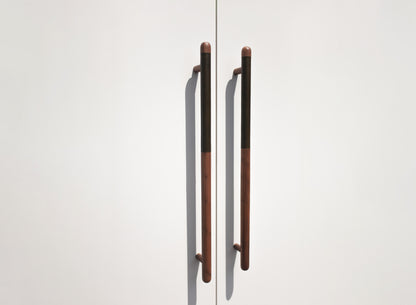 BP01  Cabinet Bar Pull - Offset Leather